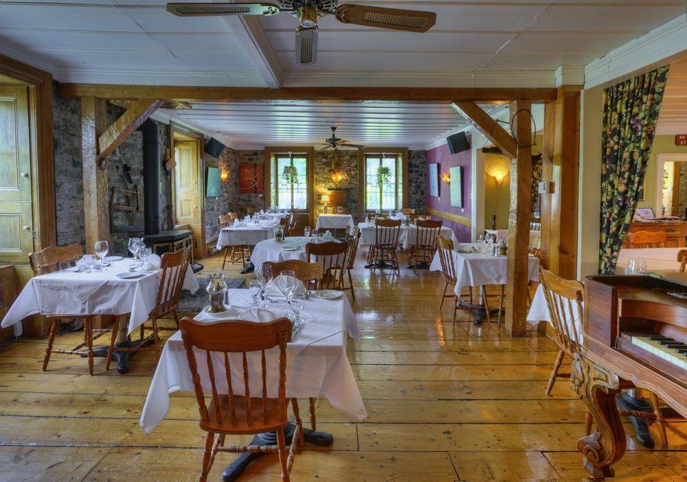 Auberge Baker Chateau Richer Eksteriør bilde