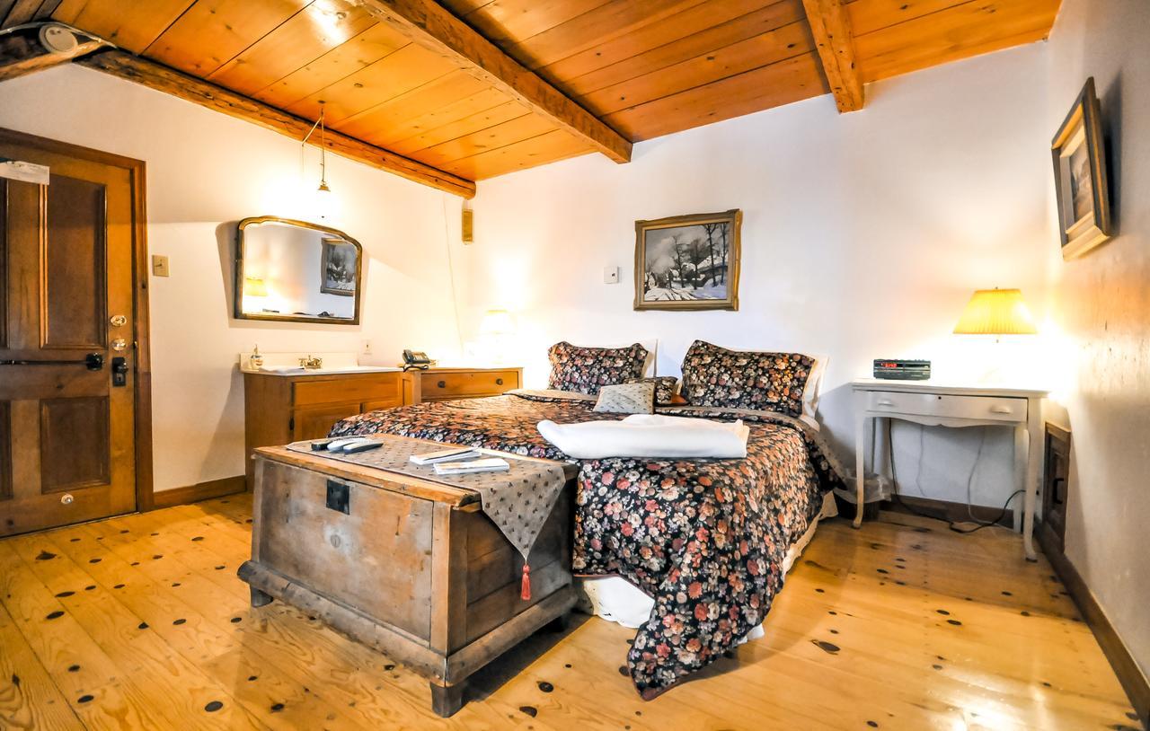 Auberge Baker Chateau Richer Eksteriør bilde